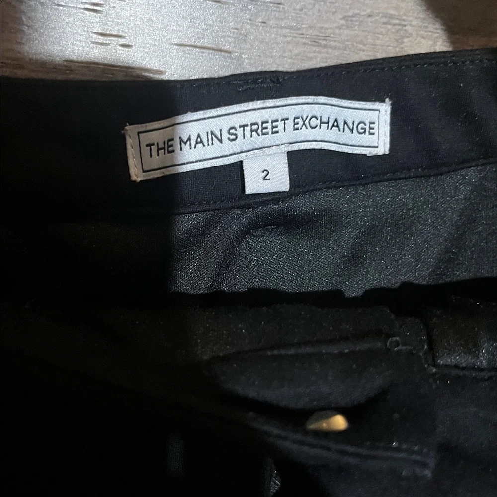 Classic Black Pencil Skirt - Sleek Professional Style